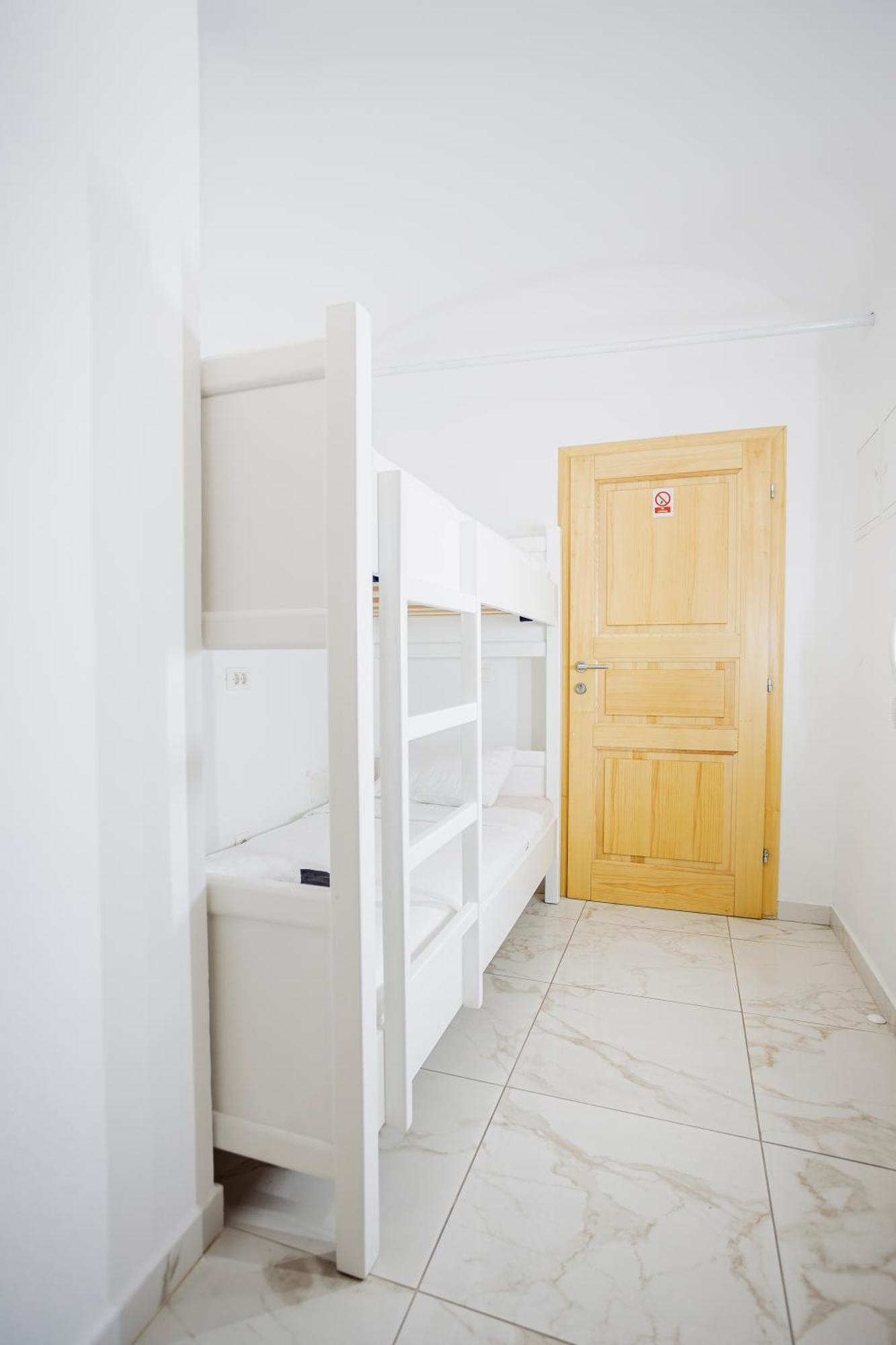 Hotel Siska Любляна Екстер'єр фото